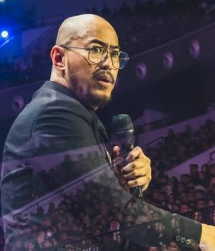 Menampik Punya Mens Rea, Sang Komedian Pilih Main Aman